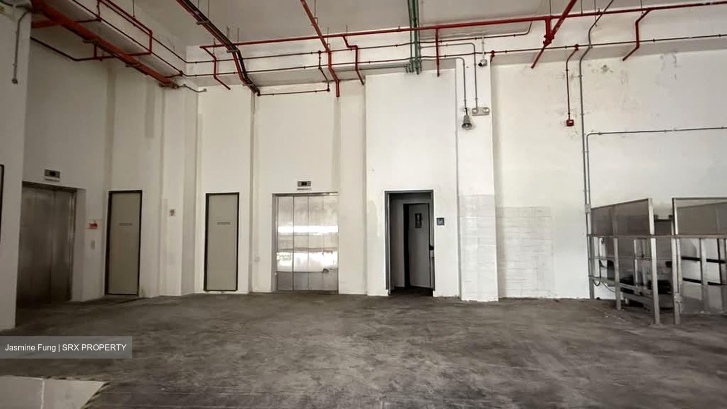 Senoko Industrial Estate (D27), Warehouse #604858251